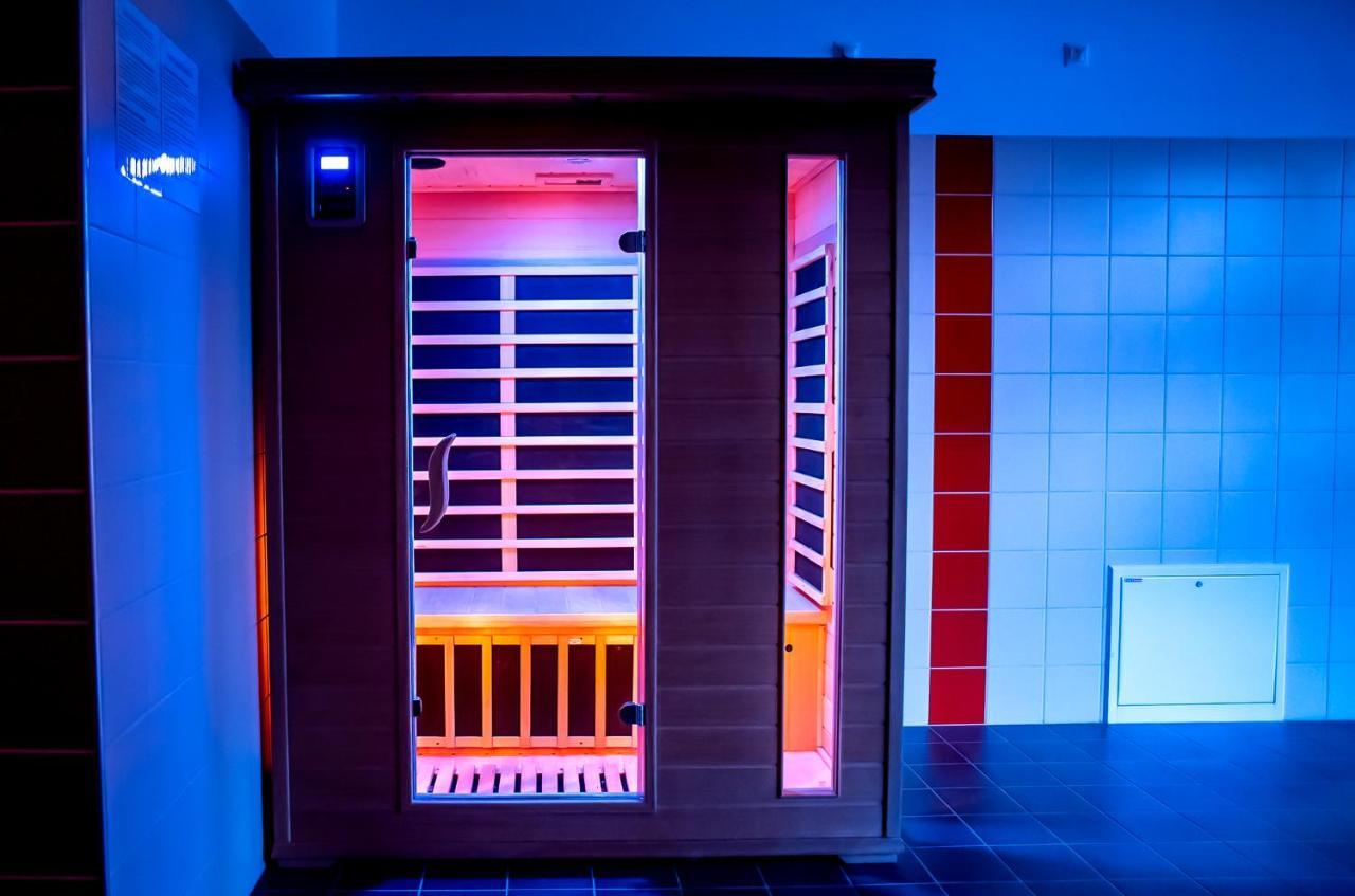 CVSE Clubház és Panzió Cegléd Exterior foto