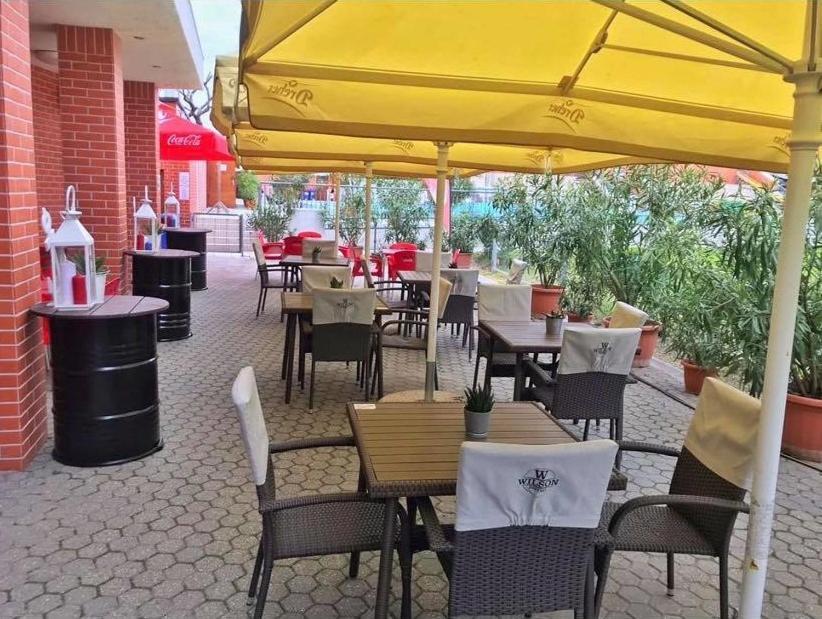 CVSE Clubház és Panzió Cegléd Exterior foto